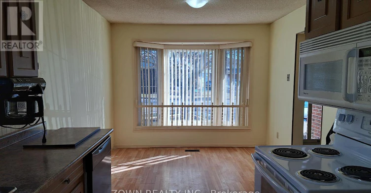 72 Norbert Road, Brampton, ON, L6Y 2K1 - 2