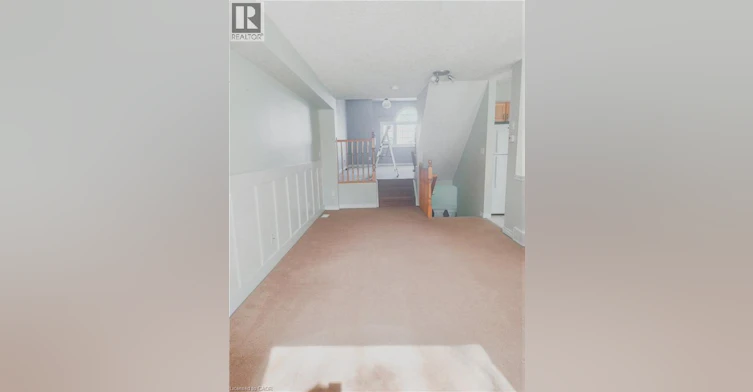 569 Activa Avenue, Kitchener, ON, N2E 4C3 - 26
