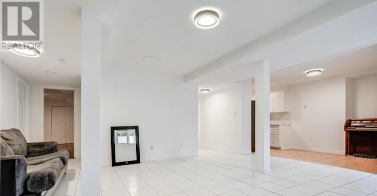 BSMT-161 Chambers Crescent, Newmarket, ON, L3X 1S9 - 7