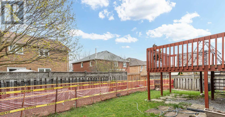 BSMT-161 Chambers Crescent, Newmarket, ON, L3X 1S9 - 25