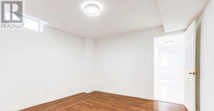 BSMT-161 Chambers Crescent, Newmarket, ON, L3X 1S9 - 19