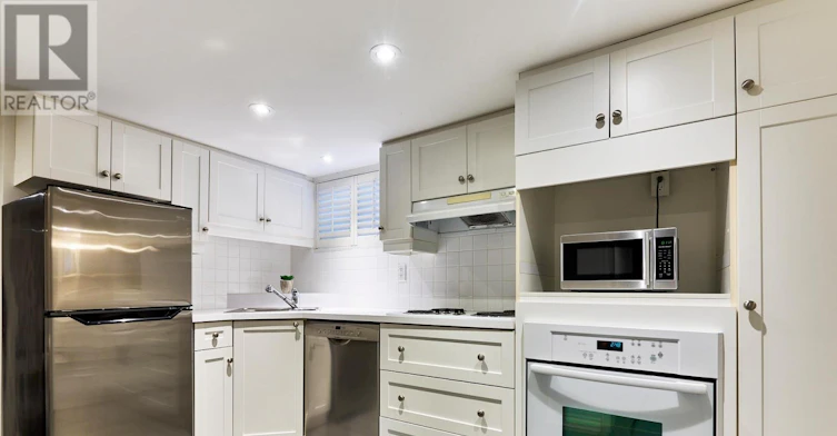 LOWER-207 Bayview Heights Drive, Toronto, ON, M4G 2Z4 - 6