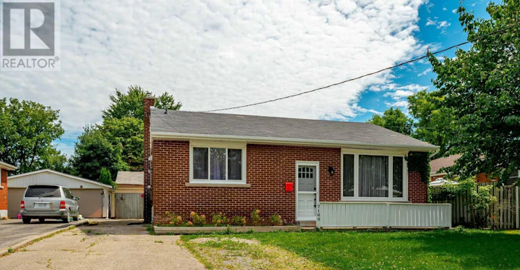 LOWER-7160 Waters Avenue, Niagara Falls, ON, L2G 5X6