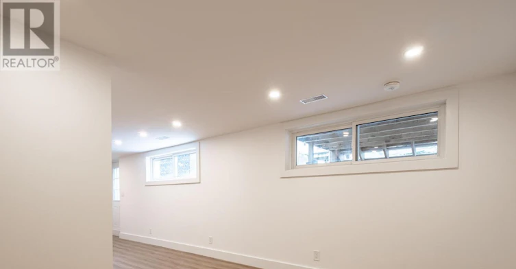LOWER-7160 Waters Avenue, Niagara Falls, ON, L2G 5X6 - 7