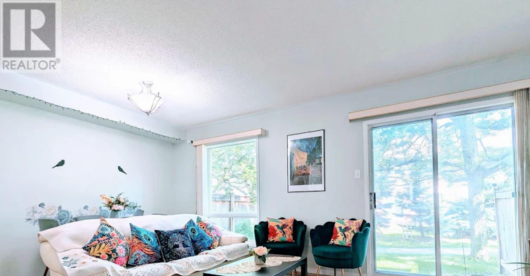 37 Wickstead Court, Brampton, ON, L6R 1N8 - 3