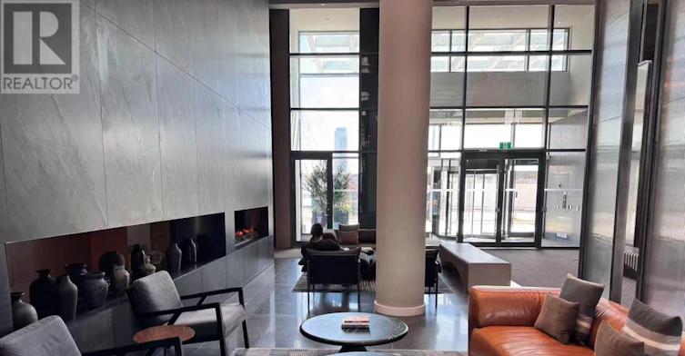 1807-8 Interchange Way, Vaughan, ON, L4K 0R2 - 2