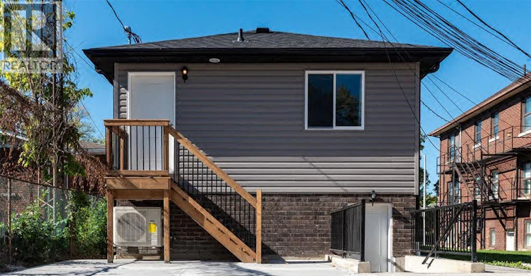 B-912 Hall Avenue, Windsor, ON, N9A 2M5 - 2
