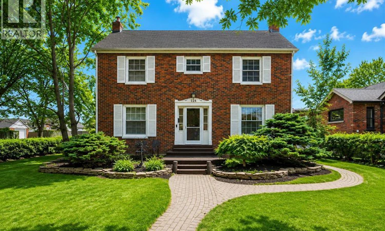 124 Llydican Avenue