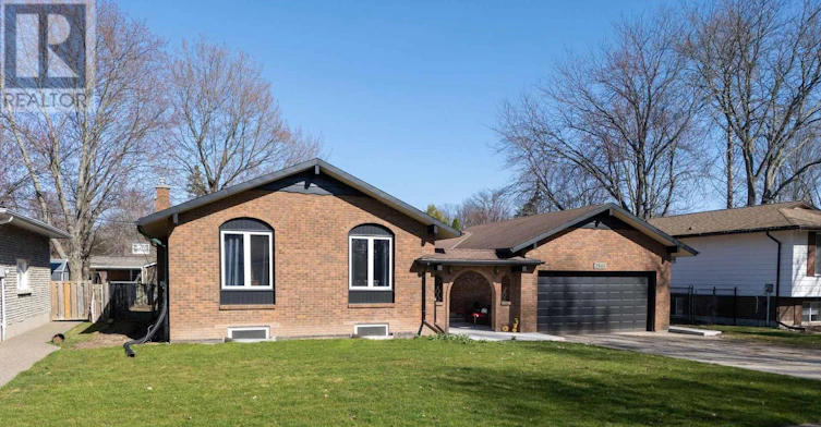 LOWER-2580 Noella Court, Niagara Falls, ON, L2J 3G9 - 3