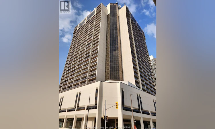 1112-150 Park West