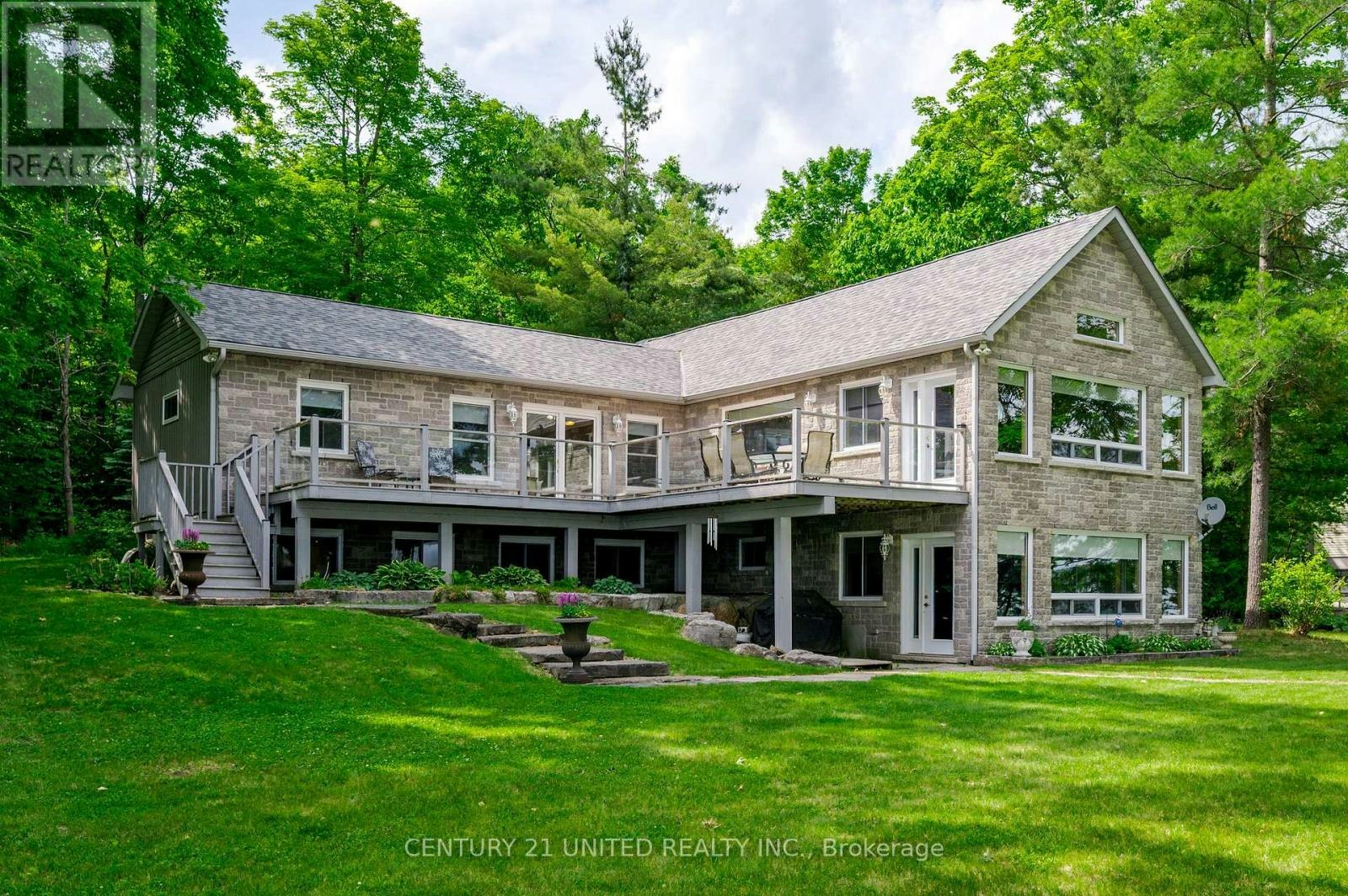 3069 Clear Lake Road W, Smith-Ennismore-Lakefield, ON, K0L 2H0