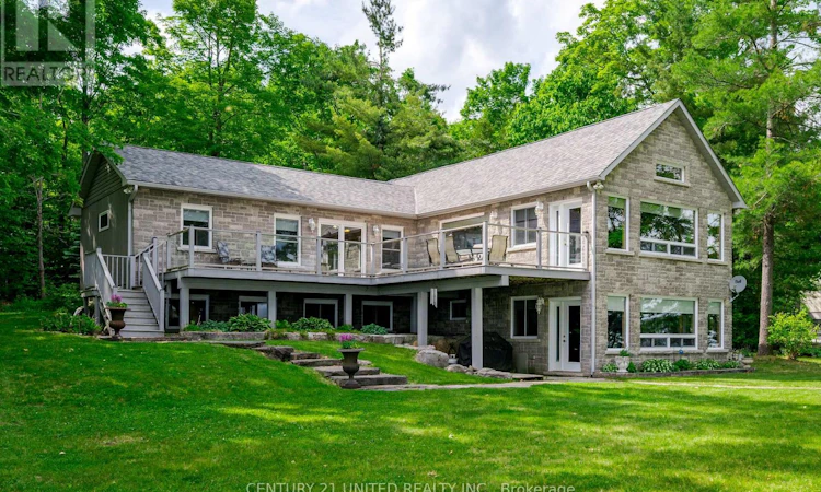 3069 Clear Lake Road W