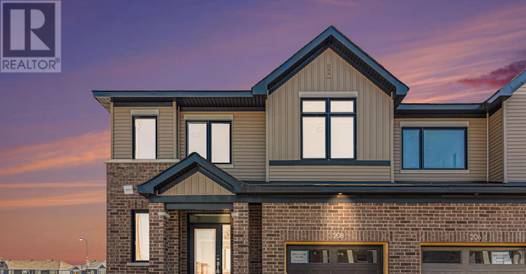 208 Beebalm Crescent, Manotick, ON, K2J 7H1