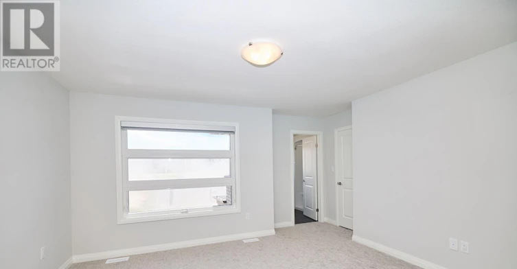 34 Creek Court WEST, Welland, ON, L3C 0K8 - 14