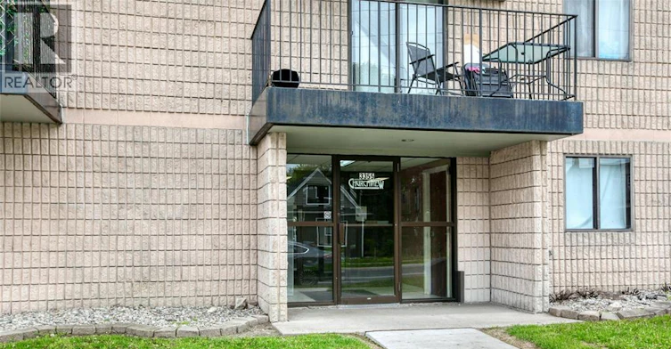 102-3355 Sandwich, Windsor, ON, N9C 1B2 - 2