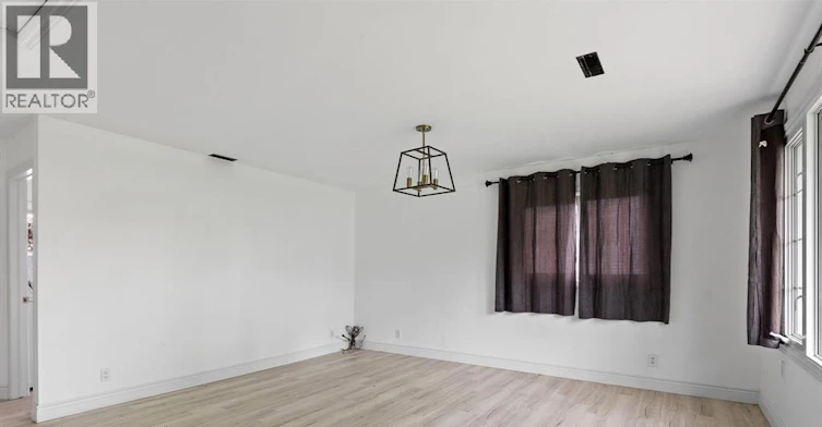 51 Balaclava, Amherstburg, ON, N8V 2G5 - 3