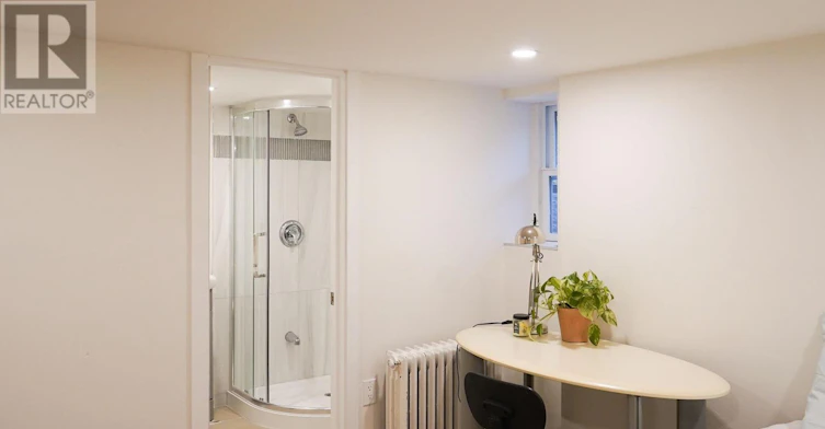 BSMT R3-479 Whitmore Avenue, Toronto, ON, M6E 2N6 - 4