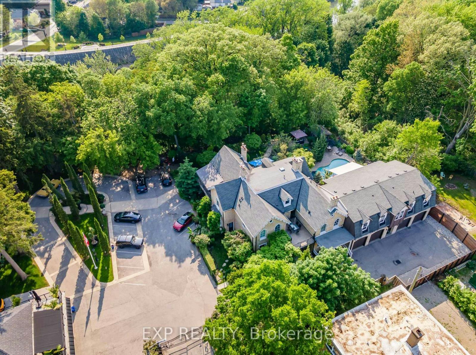 3-80 Barton Street, London, ON, N6A 1N2