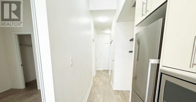 304-75 The Donway W, Toronto, ON, M3C 2E9 - 5