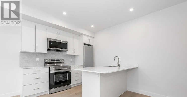 1-250 Shakespeare Street, Ottawa, ON, K1L 5M6 - 3