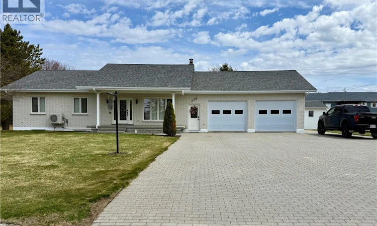 330 Guay Street