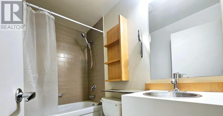 709-9 Spadina Avenue, Toronto, ON, M5V 3V5 - 11