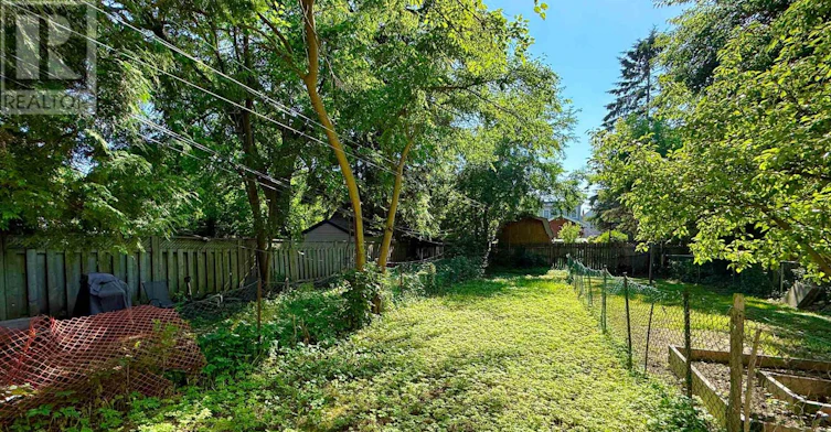 MAIN-792 Pape Avenue, Toronto, ON, M4K 3S7 - 21