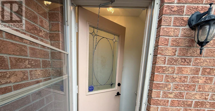 BASEMENT-34 Cypress Court, Aurora, ON, L4G 6S8 - 4