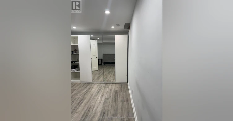 BSMT-858 Khan Crescent, Mississauga, ON, L5V 2R4 - 5