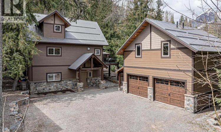 19 Alpine Trail Crescent
