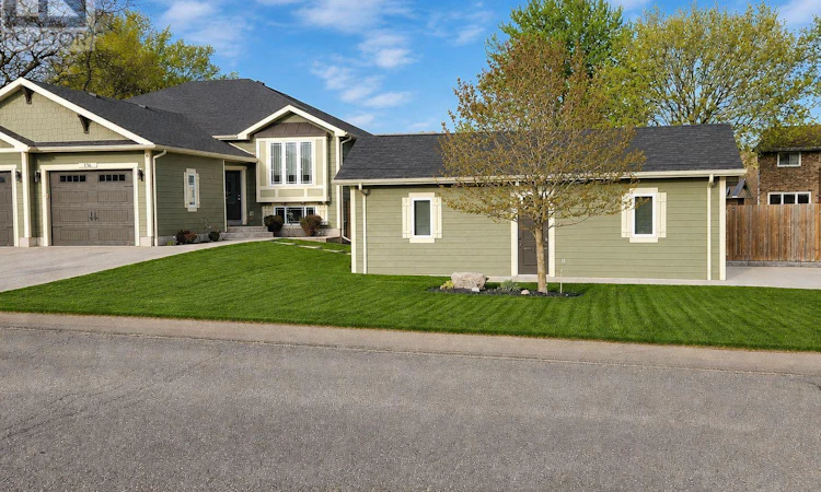 136 Maple Lane