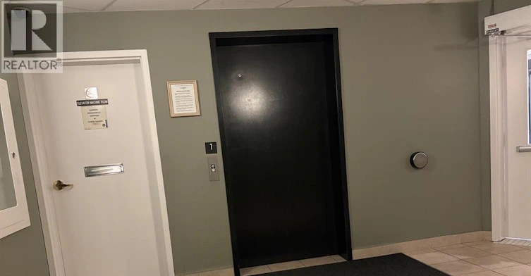 320-3160 Wildwood, Windsor, ON, N8R 1Z3 - 5