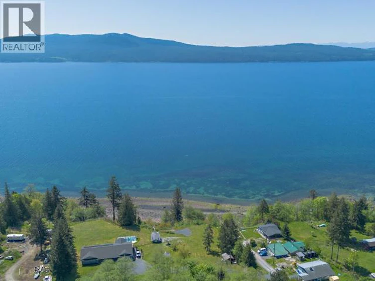 2119 Palmer Road, Powell River, BC - 41