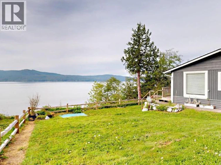 2119 Palmer Road, Powell River, BC - 29