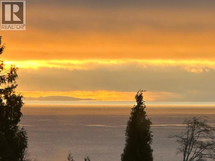 2119 Palmer Road, Powell River, BC - 33