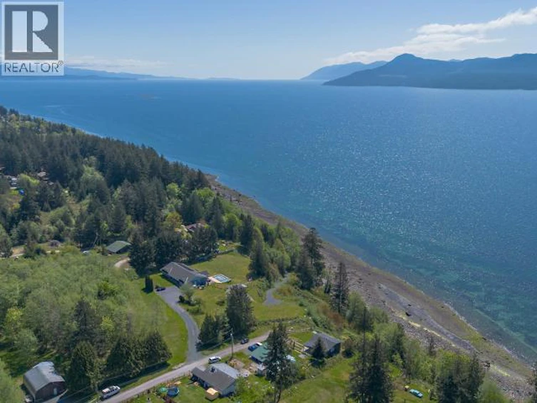 2119 Palmer Road, Powell River, BC - 42