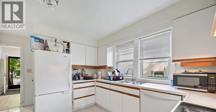 1 - Main-456 Askin Avenue, Windsor, ON, N9B 2X4 - 6