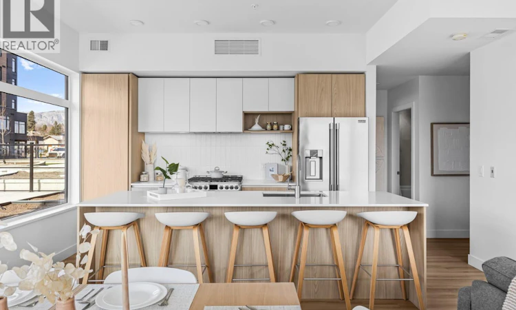 105-2780 Olalla Road