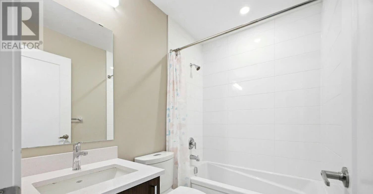 209-360 Deschatelets Avenue E, Ottawa, ON, K1S 5Y1 - 2