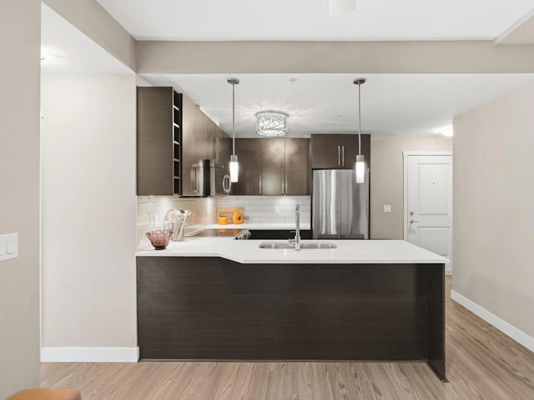 203-14358 60 Avenue, Surrey, BC, V3X 0G3 - 2