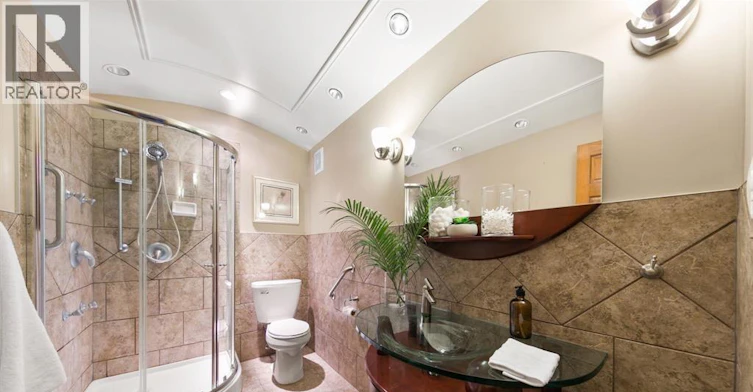 LOWER-1550 Roxborough Boulevard, Windsor, ON, N9B 3H3 - 2