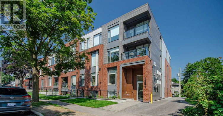 303-1291 Summerville Avenue, Ottawa, ON, K1Z 8G7 - 2