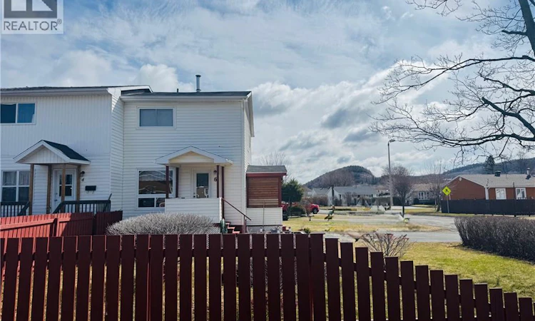 6 Gallant Drive