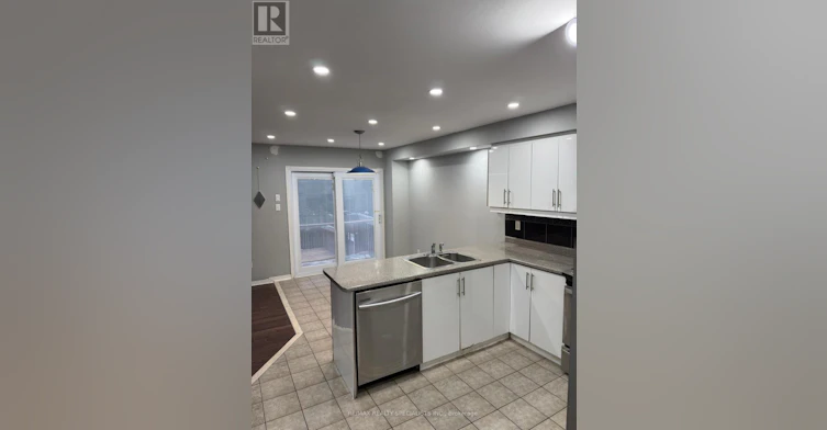 7166 Black Walnut Trail, Mississauga, ON, L5N 7N5 - 10
