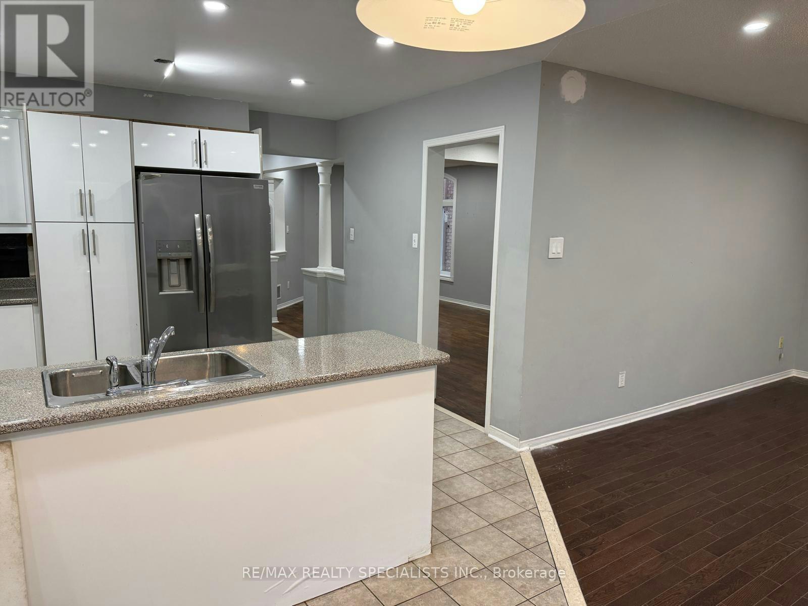 7166 Black Walnut Trail, Mississauga, ON, L5N 7N5 - 14