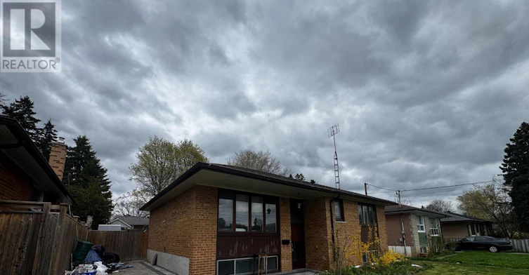 ABV GND-83 Sussex Avenue, Richmond Hill, ON, L4C 2E8 - 6