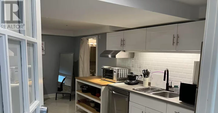 LOWER-102 Kribs Street, Cambridge, ON, N3C 3N5 - 8