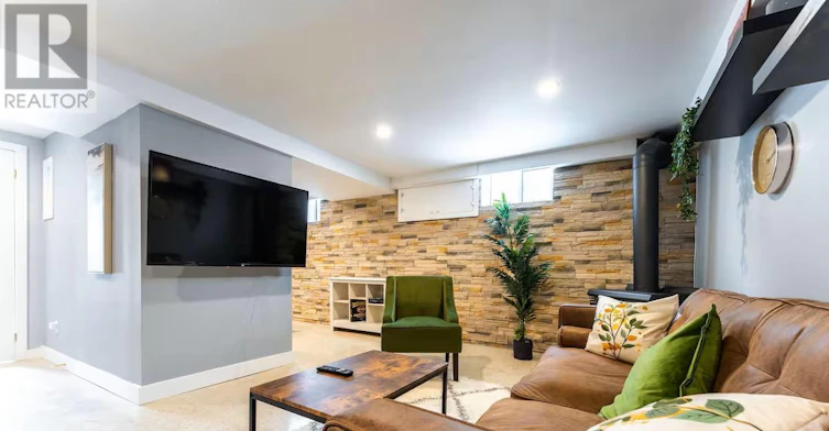 LOWER-102 Kribs Street, Cambridge, ON, N3C 3N5 - 2
