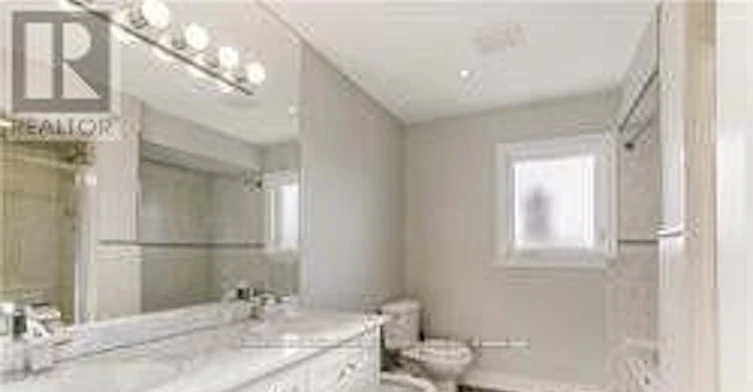 18 Newton Drive, Toronto, ON, M2M 2M7 - 17