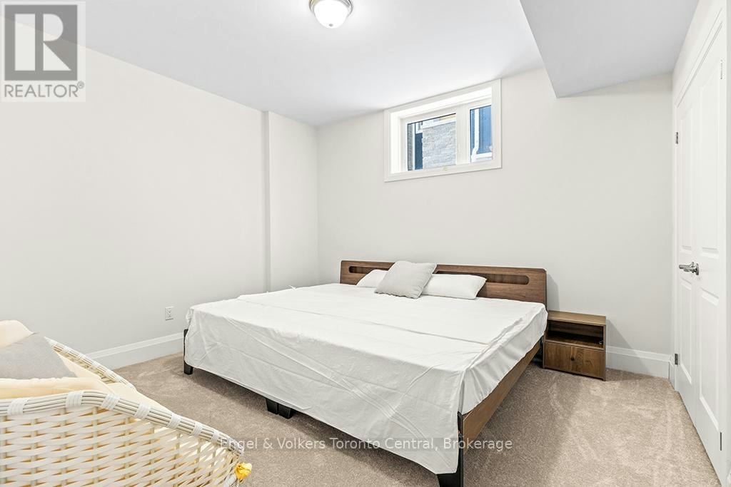 110 Dorothy Drive, Blue Mountains, ON, N0H 2P0 - 35